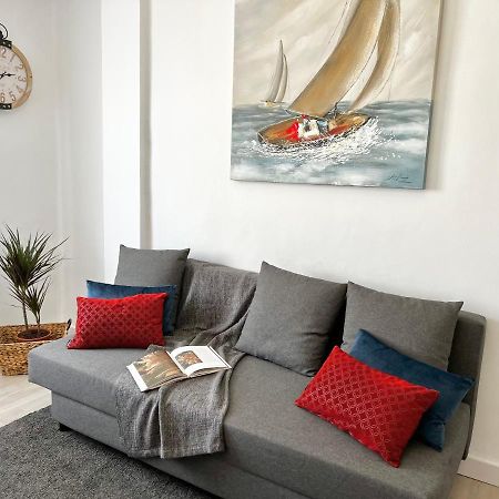 Apartment Near The Bio Parc บาเลนเซีย ภายนอก รูปภาพ